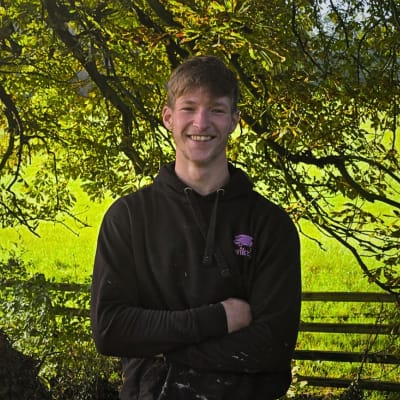 Meet the team - 400 x 400 - Sean